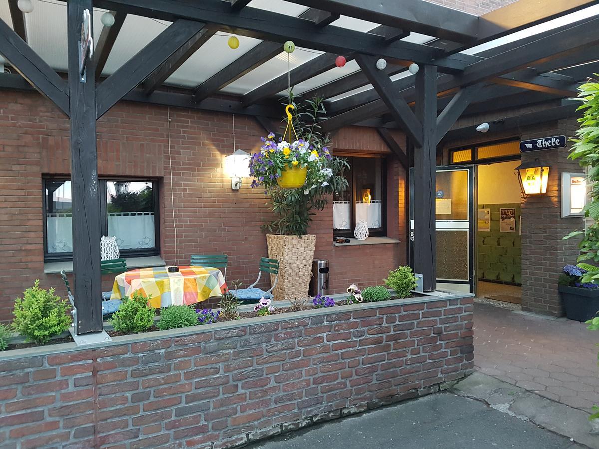 Landgasthof Schaenzer Voerde ภายนอก รูปภาพ