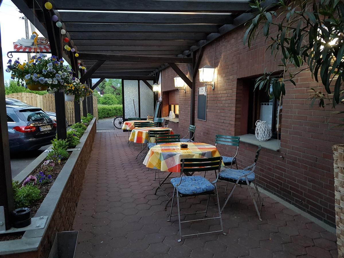 Landgasthof Schaenzer Voerde ภายนอก รูปภาพ